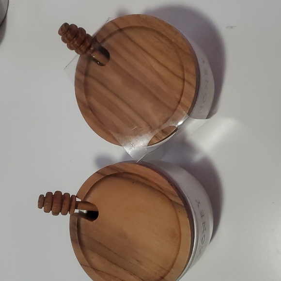 Home storage - Picture 2 of 9